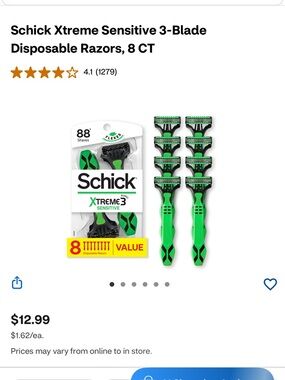 chic Green and Black 3-Blade Disposable Razors, 8 Pack